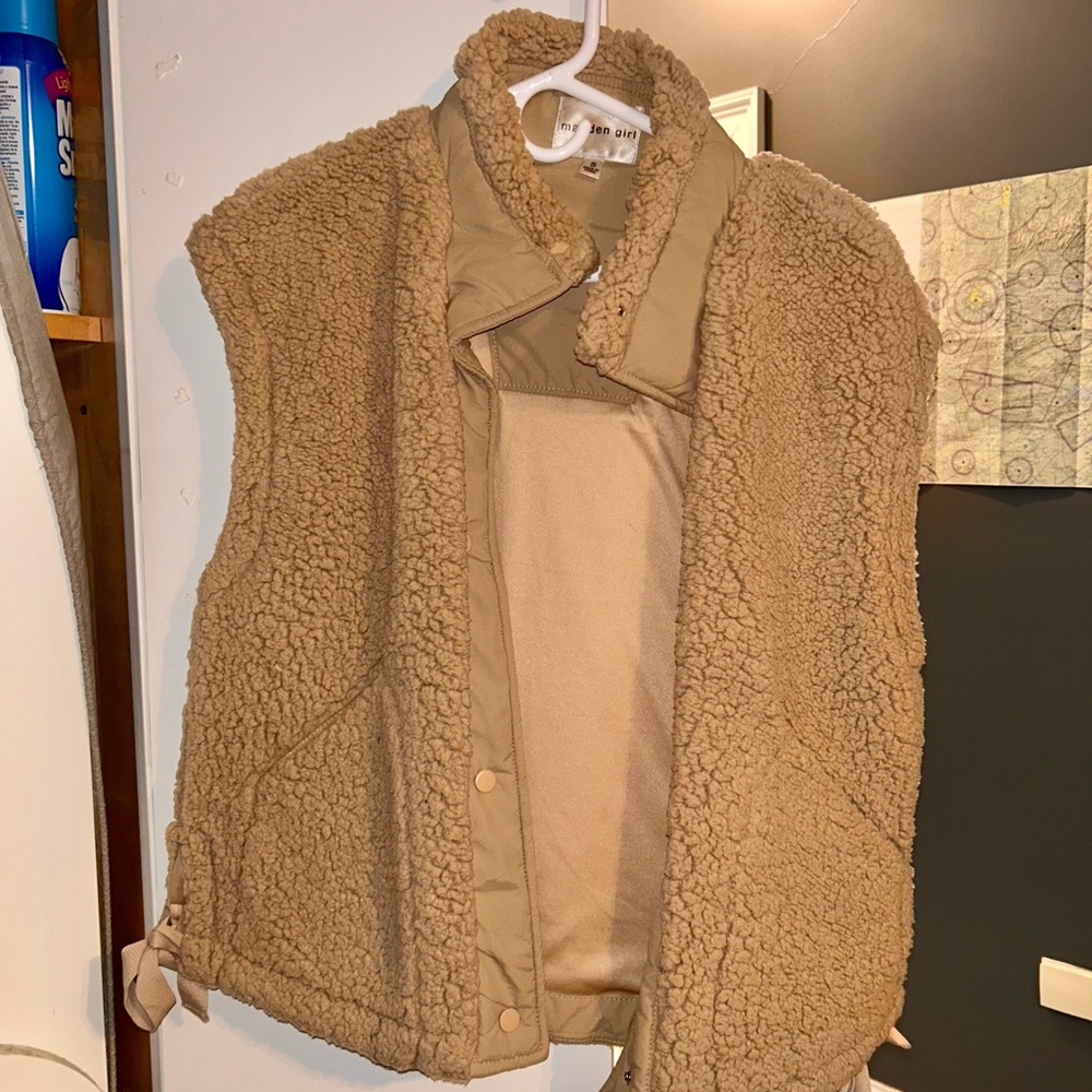 Madden Girl Tan Sherpa Vest
